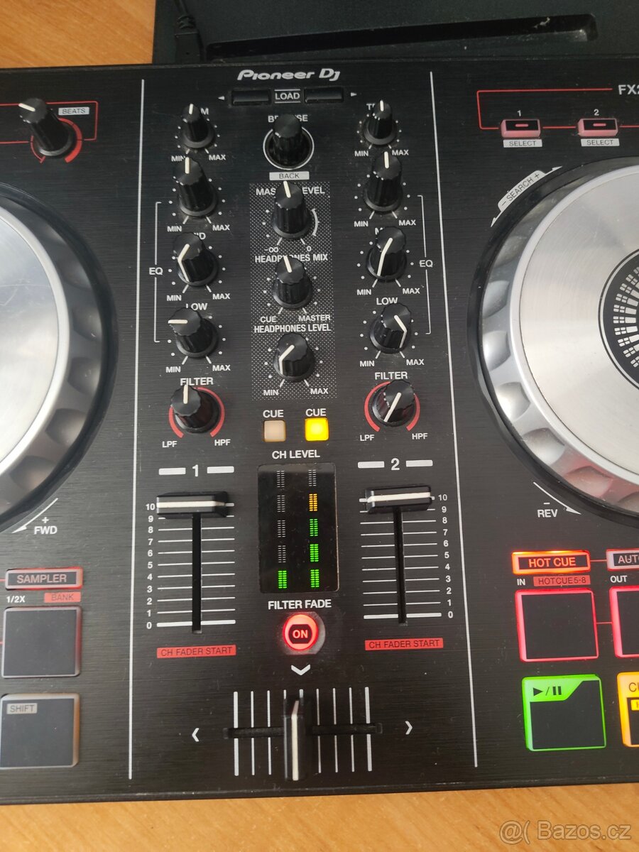 DJ kontrolér Pioneer DJ DDJ-SB2 - 3