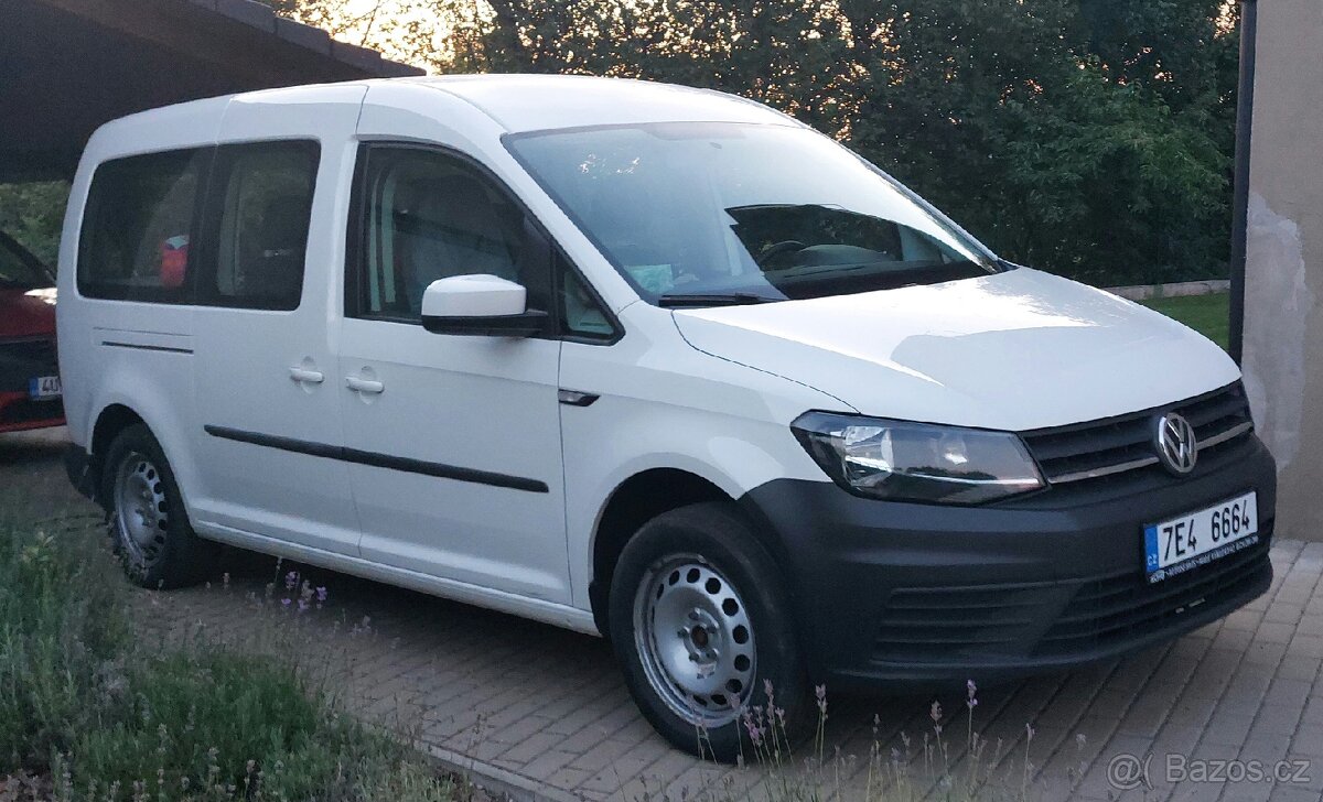 VW Caddy Maxi 2.0 TDI 7 MÍST - 3