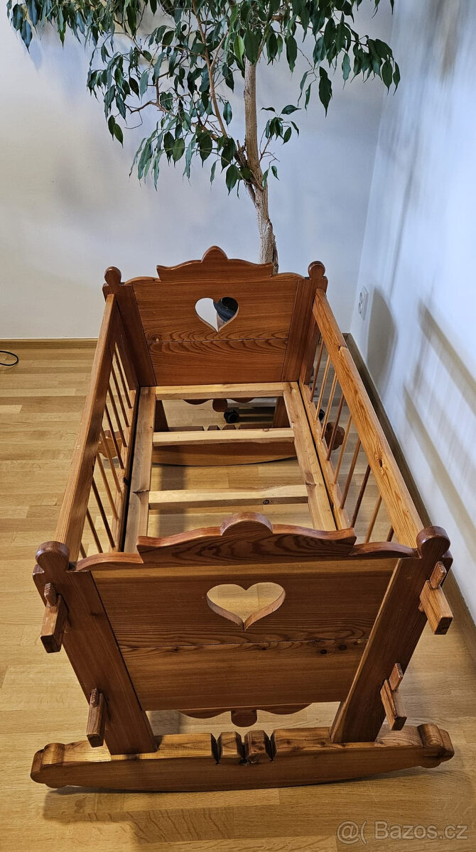 Dřevěná kolébka pro miminko - 3