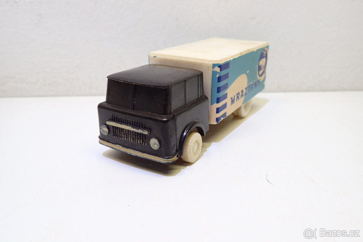 Mrazírny - bakelitové Autíčko - Směr - 3