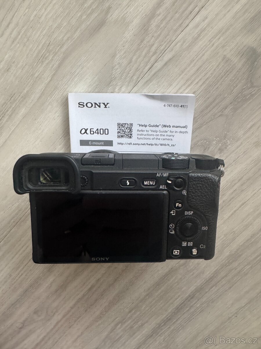 Sony a6400 + Sony E 16-50 OSS - 3