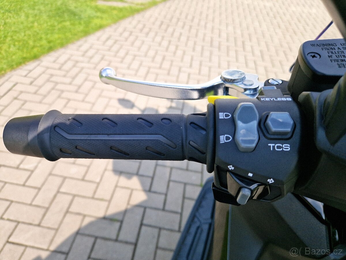 Kymco DOWNTOWN GT 125i ABS model 2025 - 3