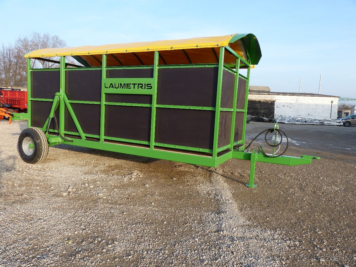 Přepravník zvířat traktorový dobytčák LAUMETRIS - 3