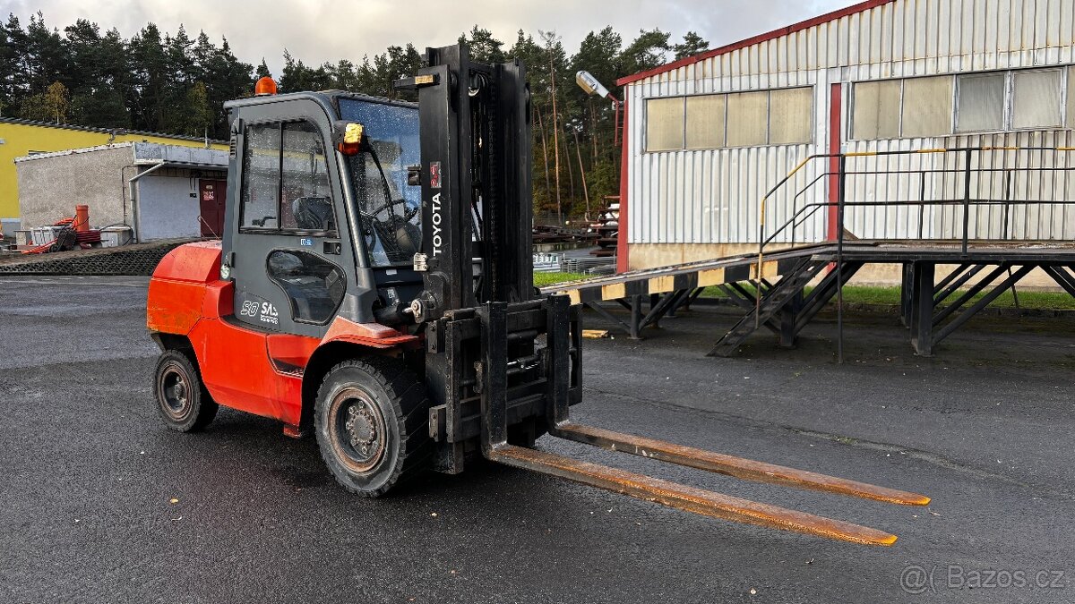 VZV Toyota zdvih 5 tun diesel 6 válec pozicioner DOHODA - 3