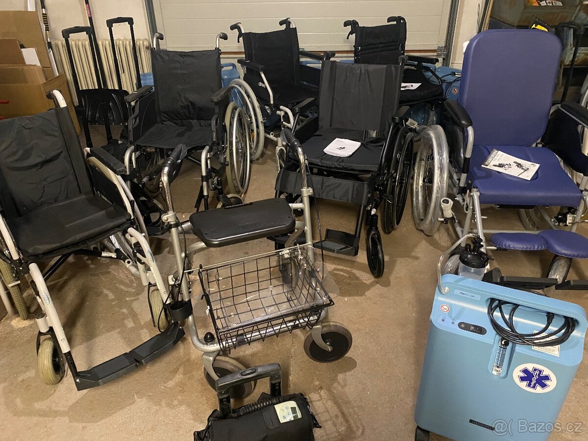 Půjčujeme kompenzační pomůcky - 3