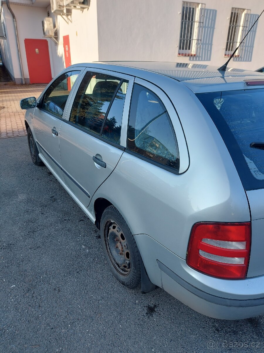 Škoda fabia 1.4 mpi - 3
