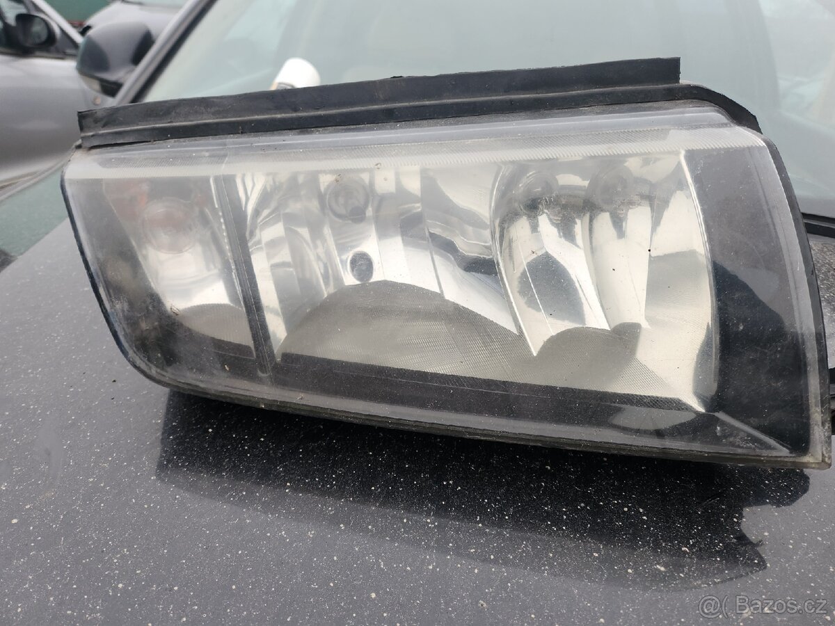 Skoda Fabia 1 predni svetla - 3