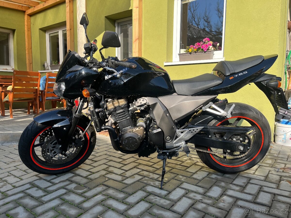 Kawasaki z750 - 3