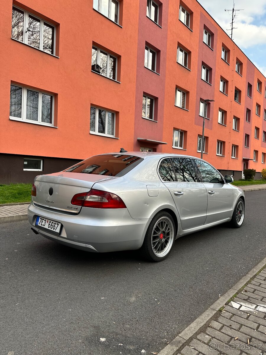 Škoda Superb 2 - 3