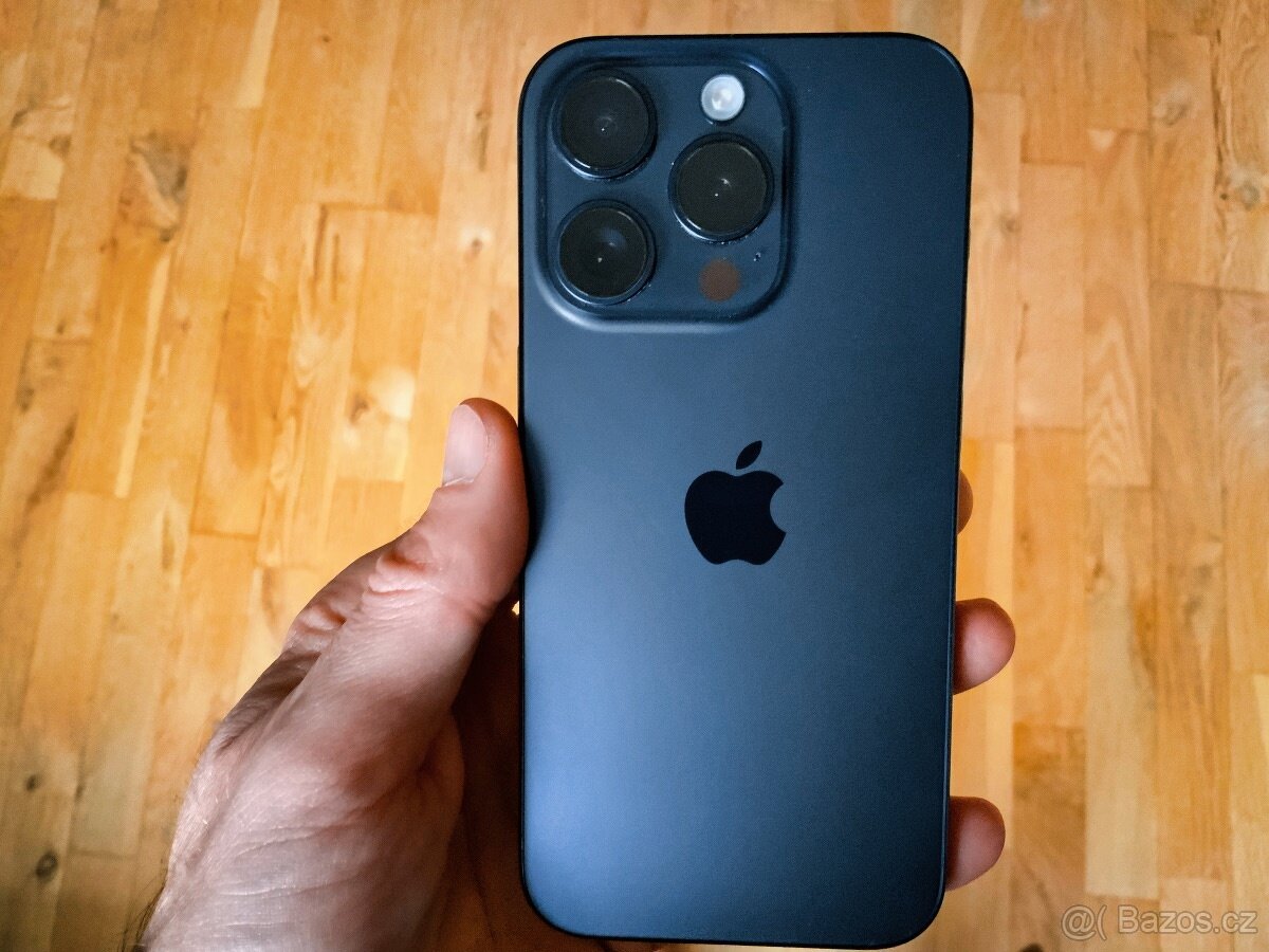 ZAREZERVOVANÉ-iPhone 15 Pro 256GB Black Titanium Krásný stav - 3