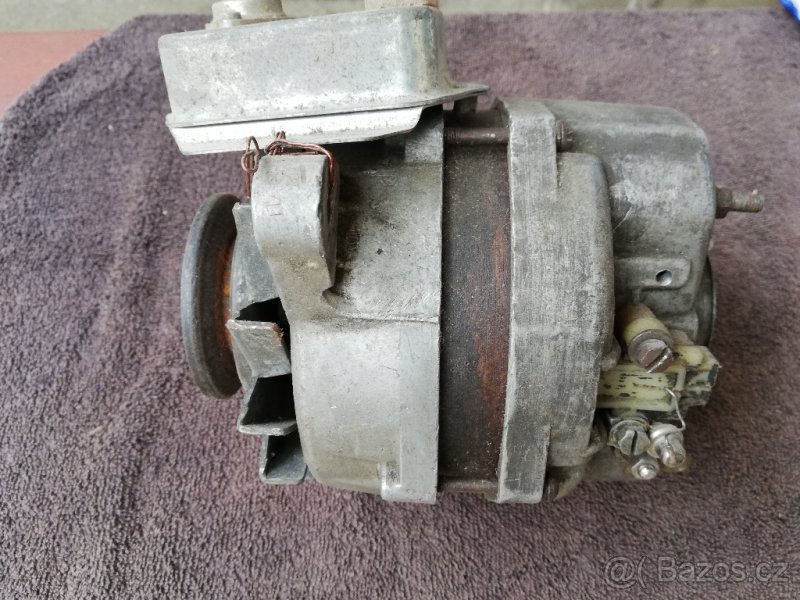 Alternátor+regulátor - 3