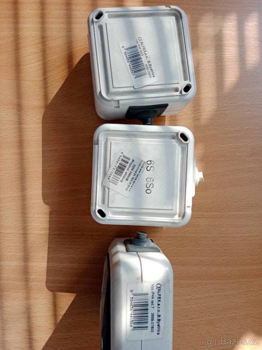 Nové venkovní vypínače ABB - 3 druhy - 3