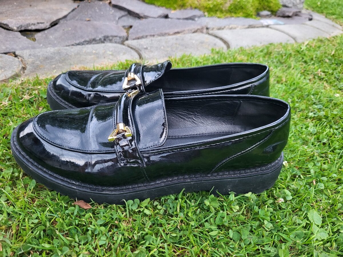 MOKASÍNY vel.41 zn.JENNY FAIRY ČERNÉ LESKLÉ MÓDNÍ - 3