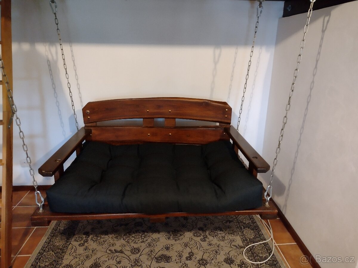 Závěsná sedací houpačka ,masiv ořech - 3
