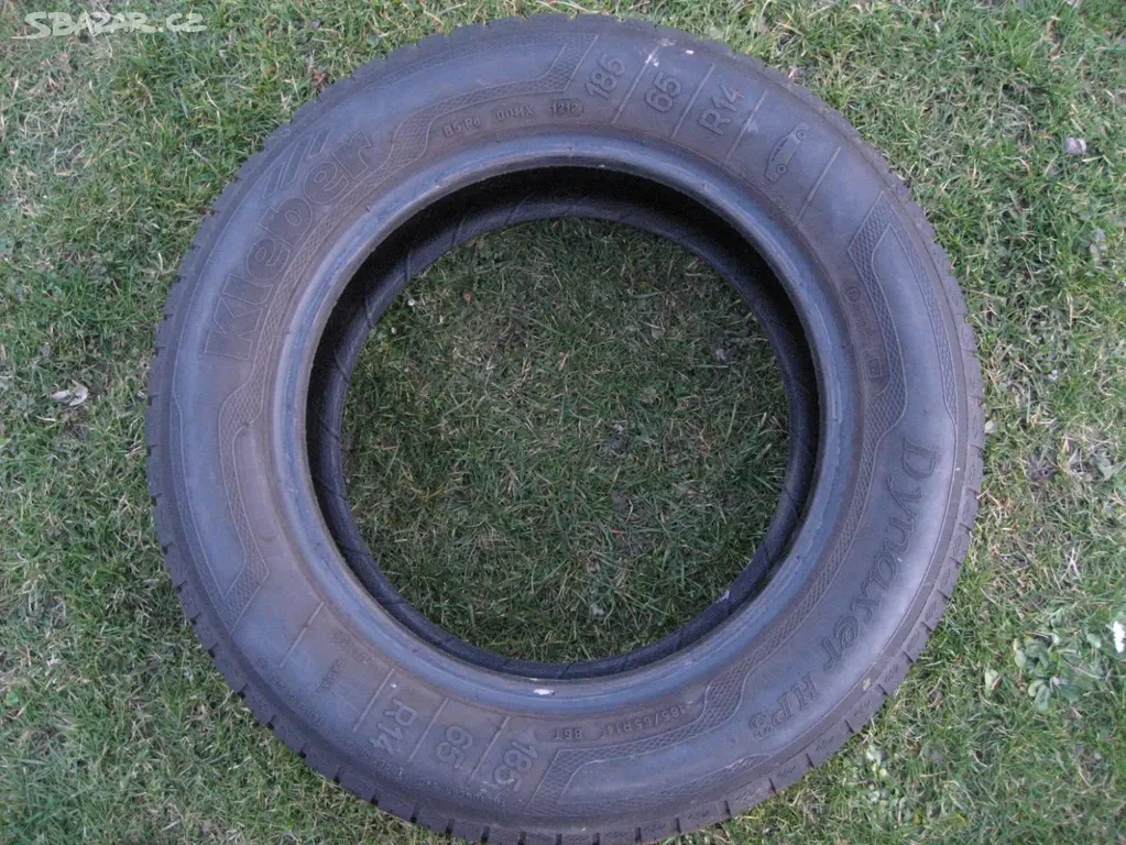 Prodám 2ks letních pneu zn.Kleber 185/65 R14 Dynaxer HP3 86T - 3