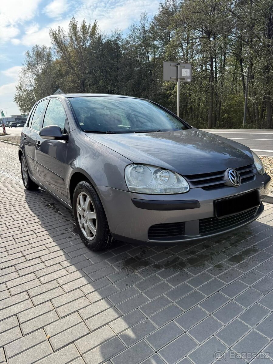 Golf 5 - 3
