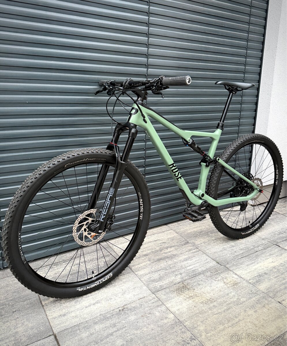 Rose Thrill Hill 1, 2024, vel. L - 3