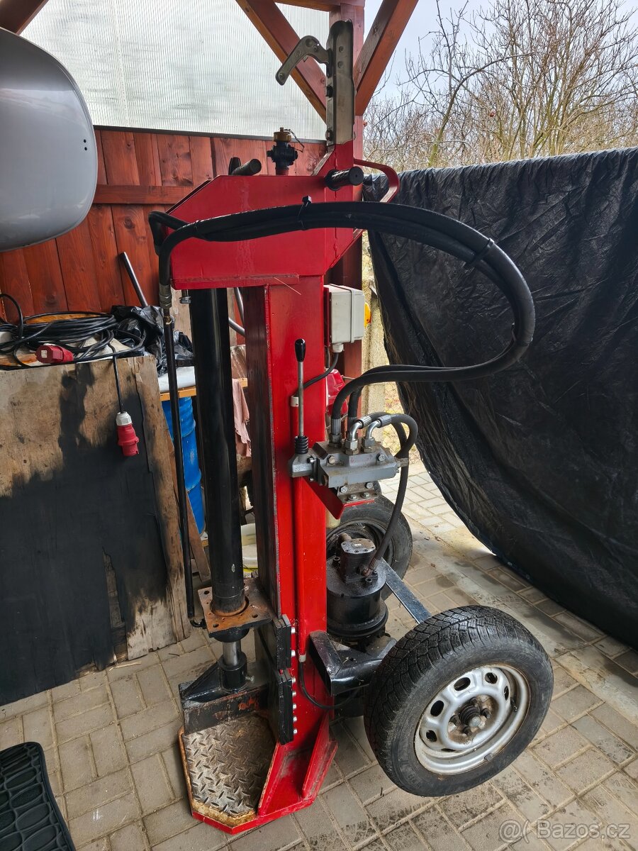 Štípačka na dřevo - 3