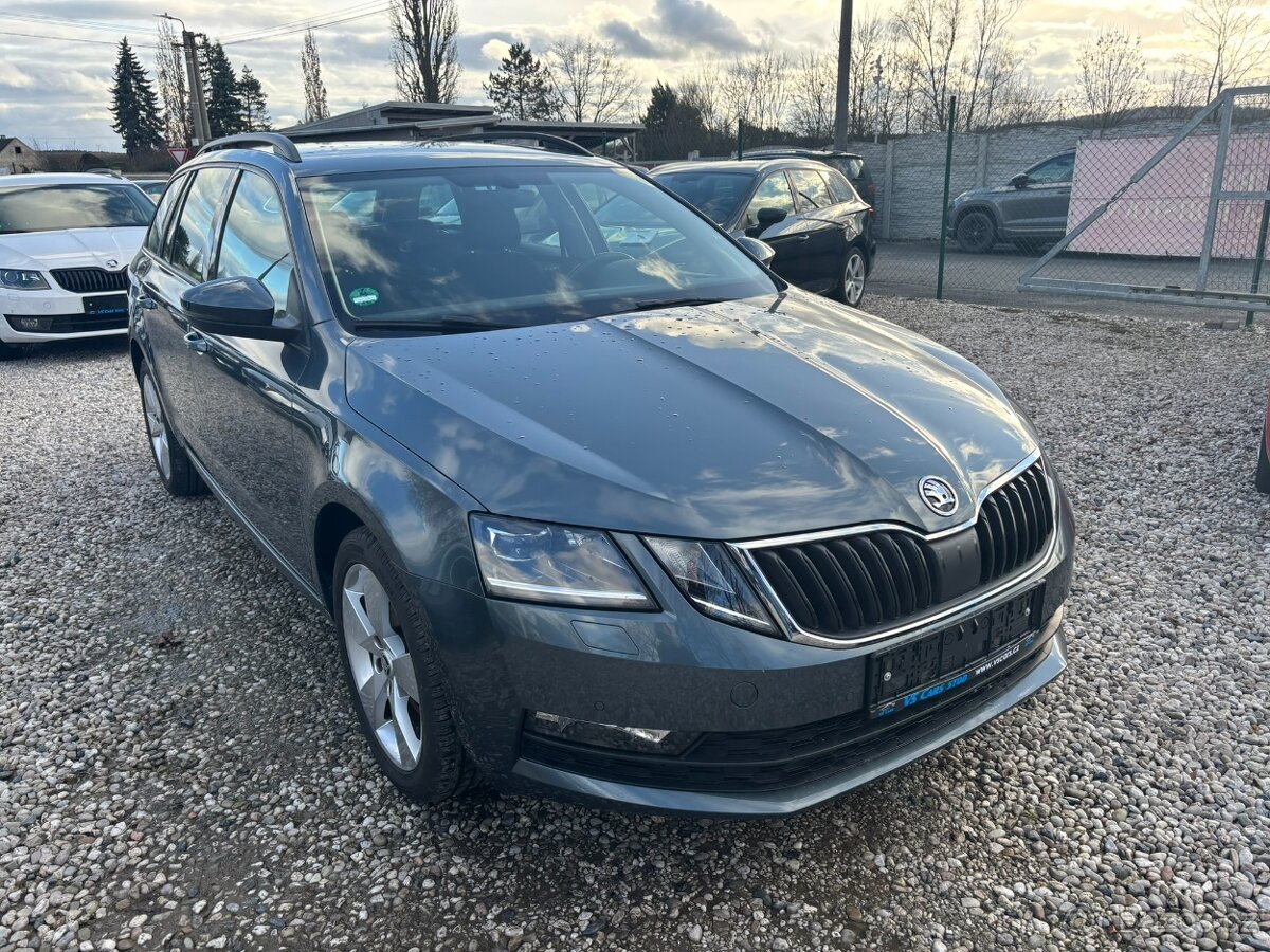 Škoda Octavia 1.5 TSI 110kw r.v.2017, serviska - 3