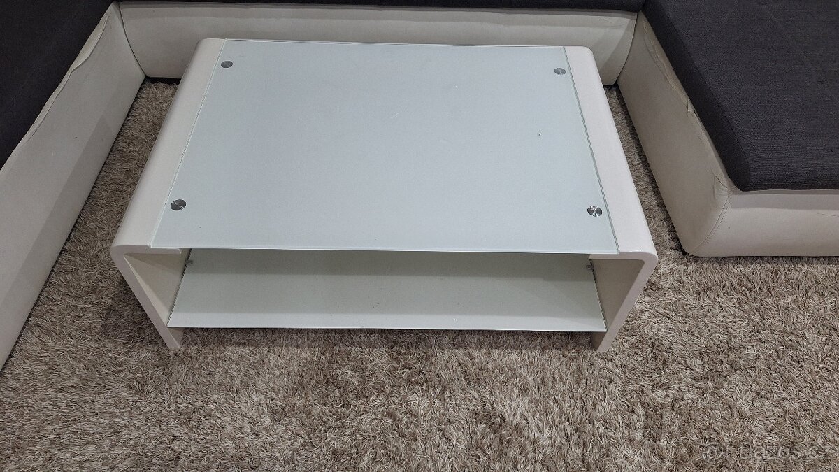 Konferenční stůl - 3