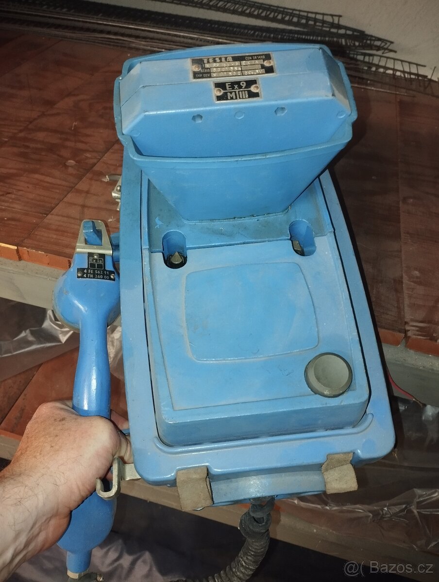 Důlní telefon TESLA - 3