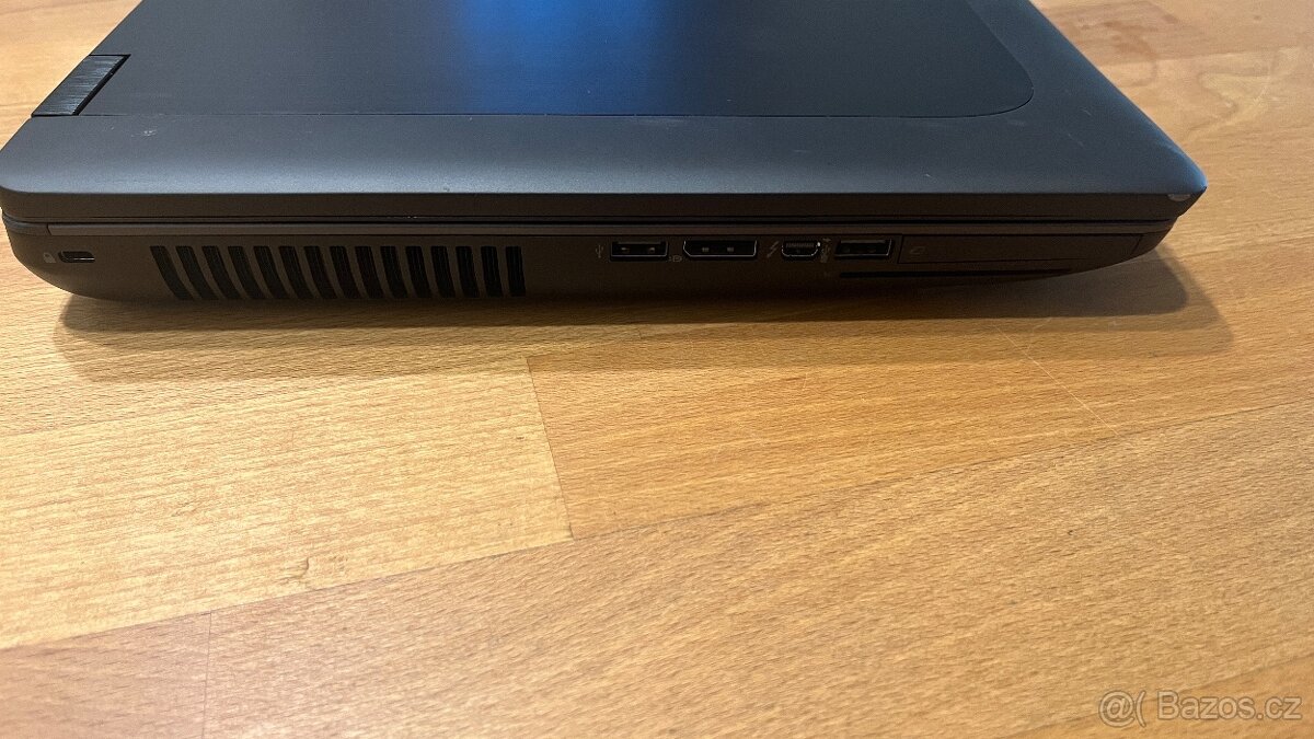 Pracovní, herní Hp zbook 17” nové ssd a ram. - 3