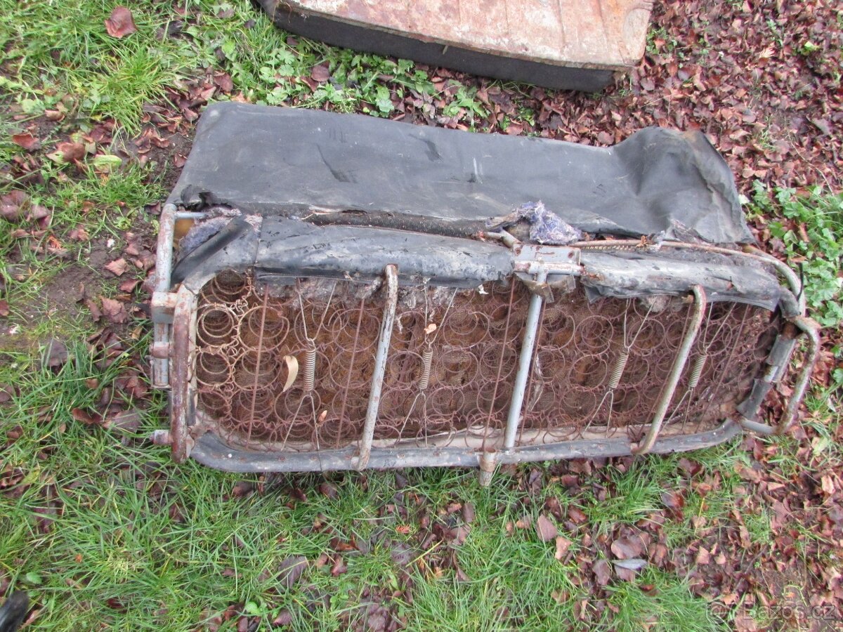 sedačky Škoda 1202 STW Stejšn - 3