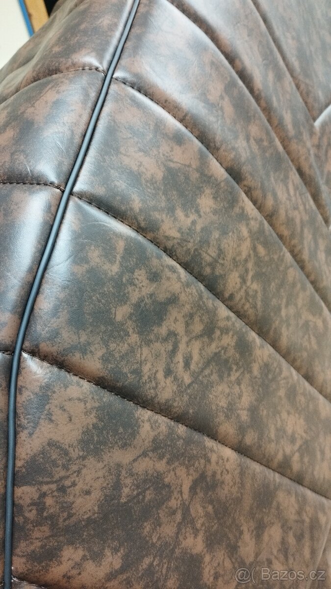 Čalounění blatníku Zetor - 3