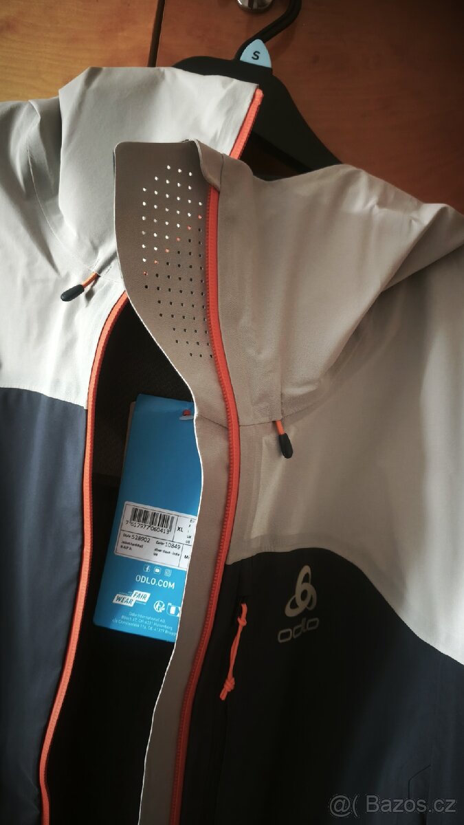 Hardschellova bunda Odlo, poř.cena 7500;- - 3