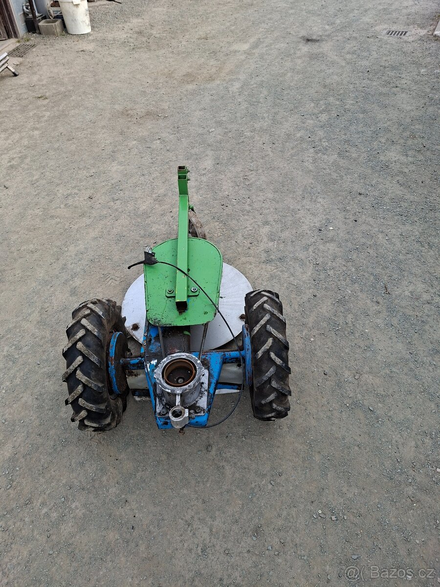 Bubnová sekačka na motor vari - 3