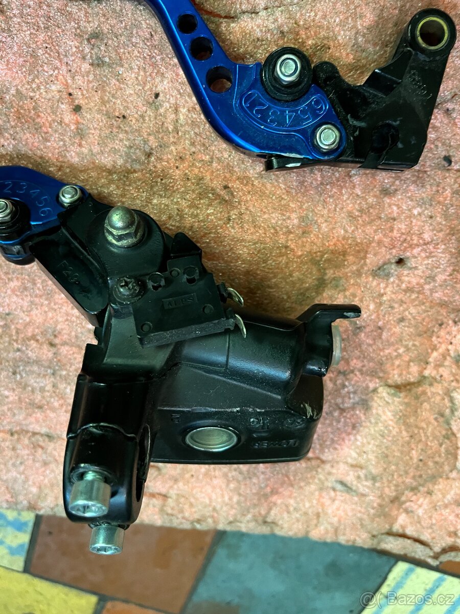 Přední brzdová pumpa pro HONDA CBR600RR 05-06 - 3