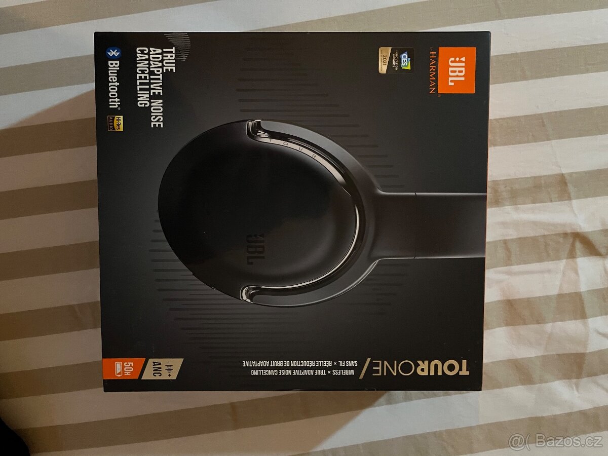 Jbl tour oné sluchatka - 3