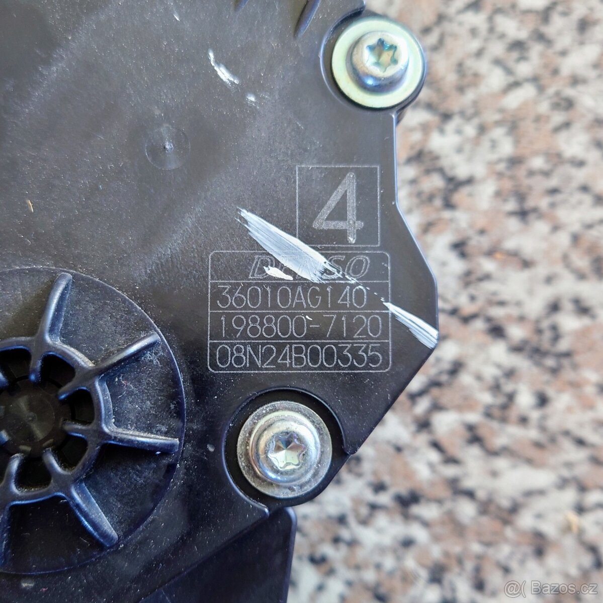 Originální plynový pedál Subaru - 3