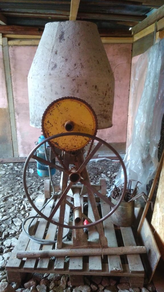 Prodám stavební míchačku na 400V - 3