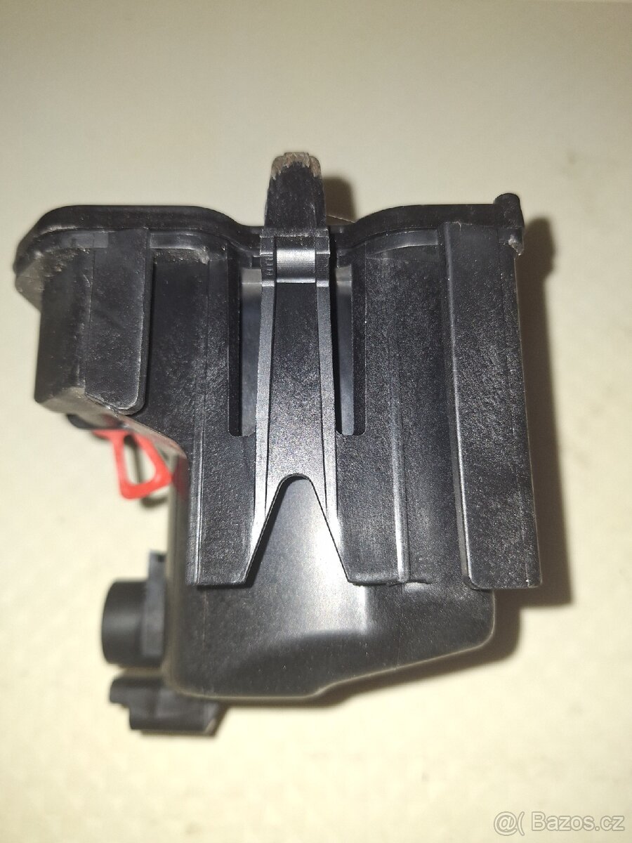 Palivový filtr DELPHI - 3