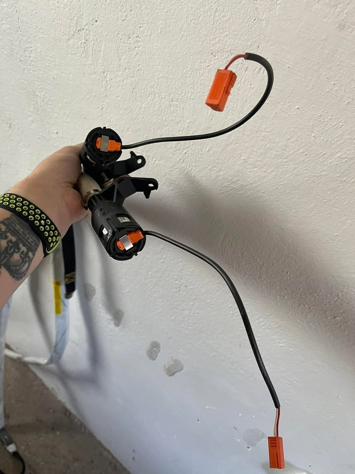 BMW E39 Touring - Airbag sloupků - 3