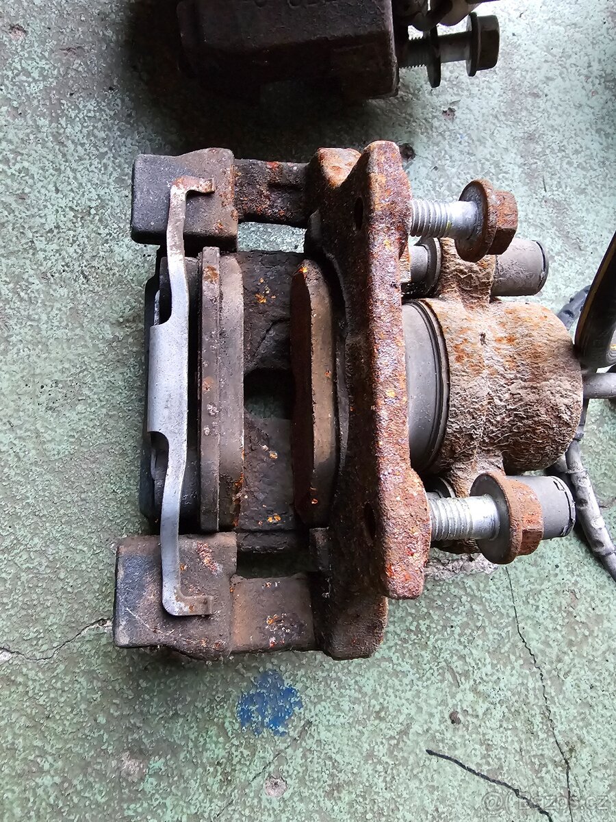 Brzdy bmw 325i e91 - 3