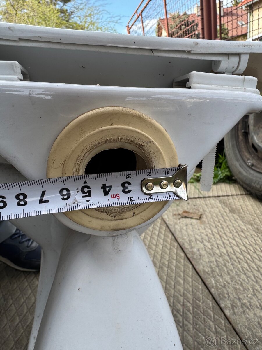 Záchodová mísa - 3