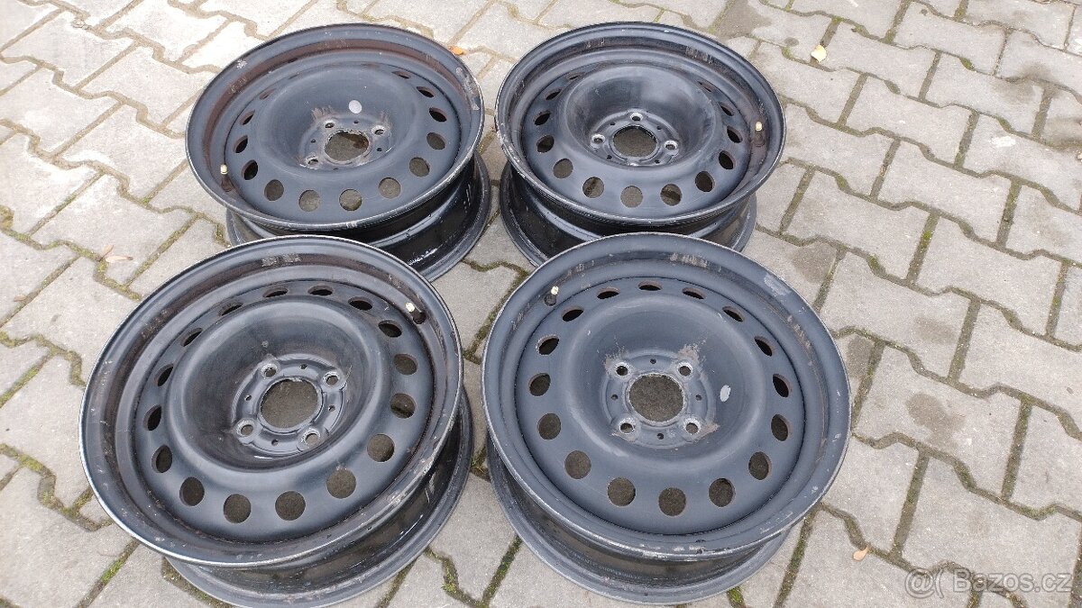 15 Lehké ALU plechy 4x108 - 3