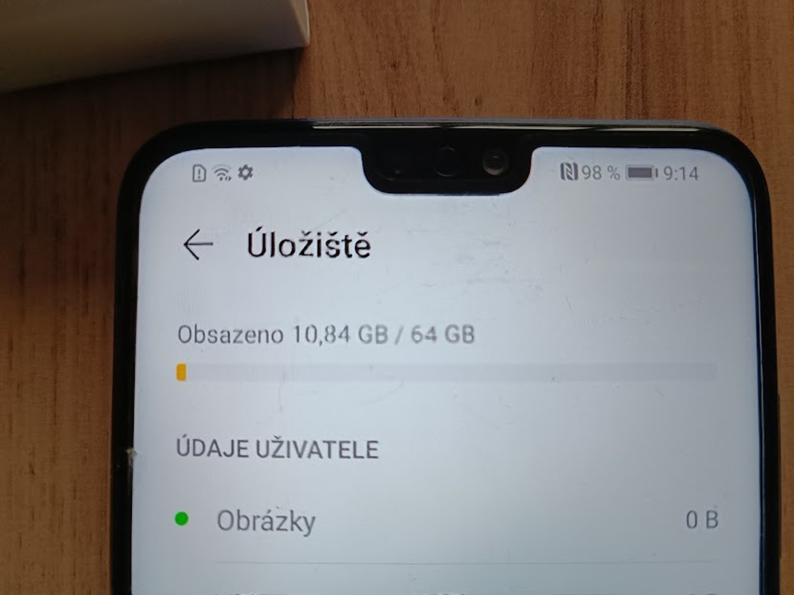 Pěkný Mobilní telefon Honor 8X, 4GB RAM, 64GB,Dual,Octa core - 3