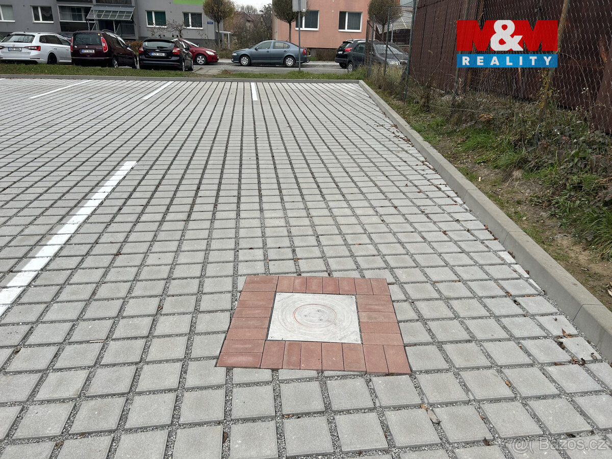 Pronájem parkovacího místa, Rožnov pod Radhoštěm - 3