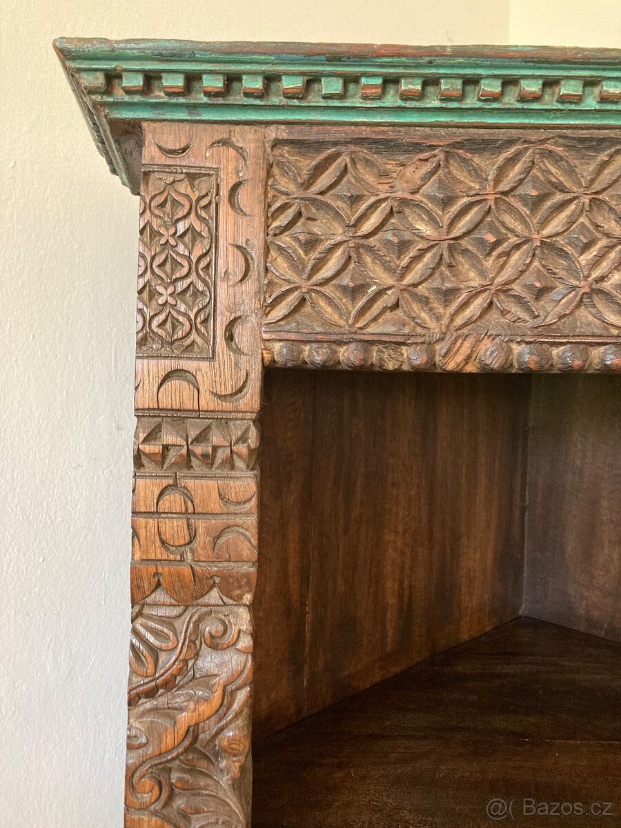 Rohová skříň Sanu Babu - 3