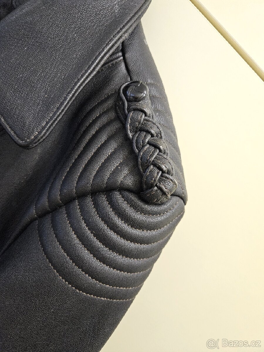 Dámská kožená budna na motorku vl. 52 ( asi L ) - 3