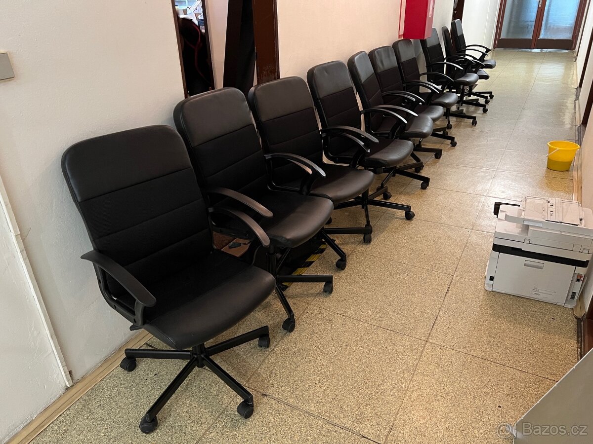 Otočná židle RENBERGET - 3