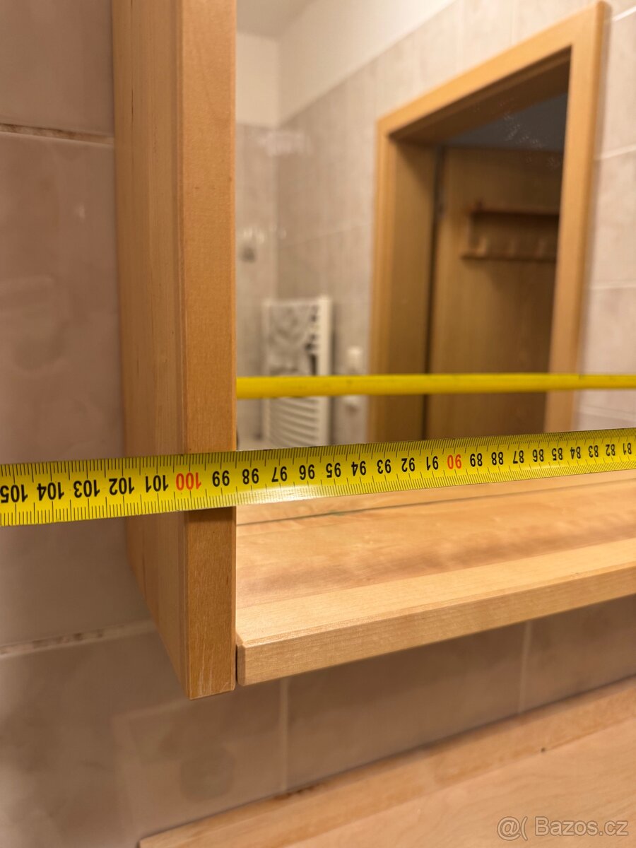 Zrcadlo s poličkou - 3