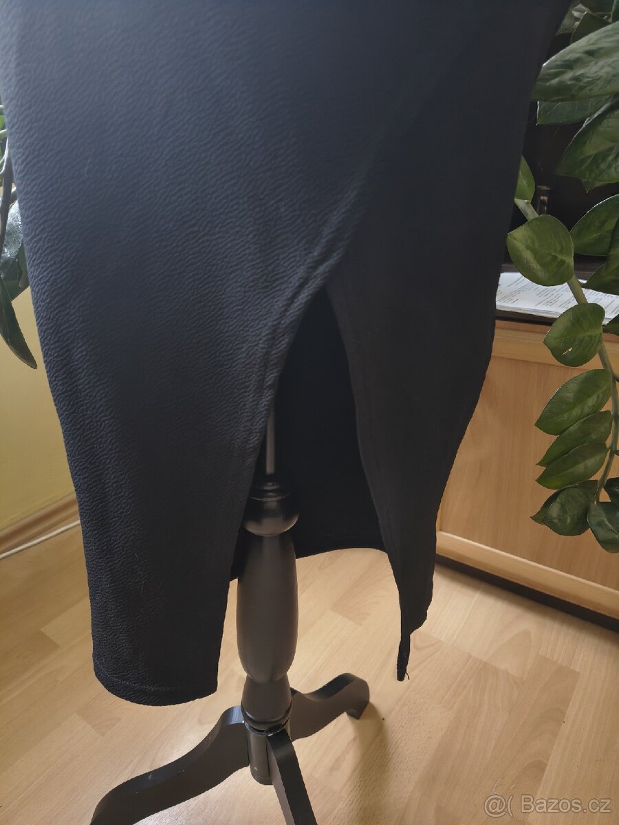 Luxusní asymetrické šaty - 3