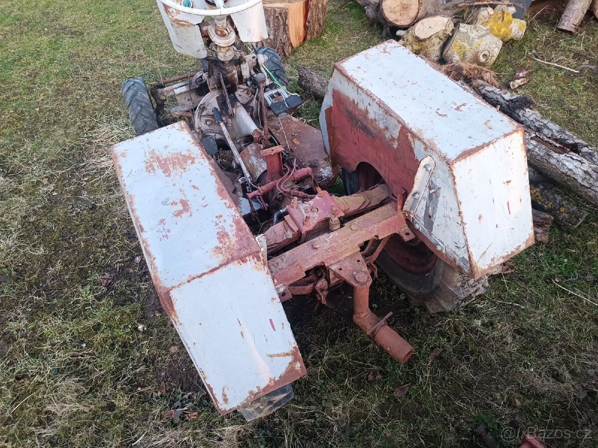 Traktor domácí výroby - 3