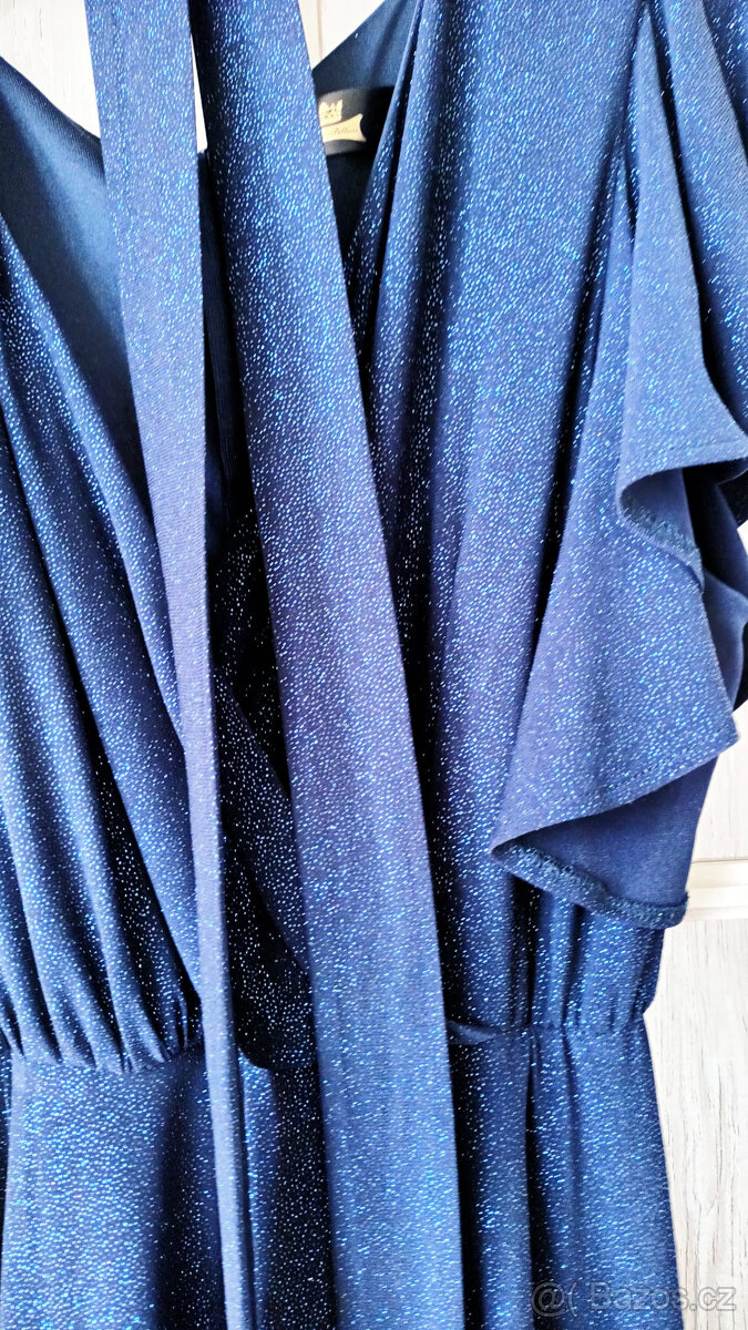 SPOLEČENSKÉ ŠATY NA PLES - 3