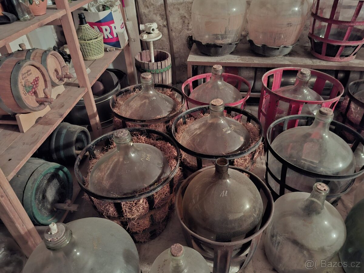 Prodej demižonů 50L - 3