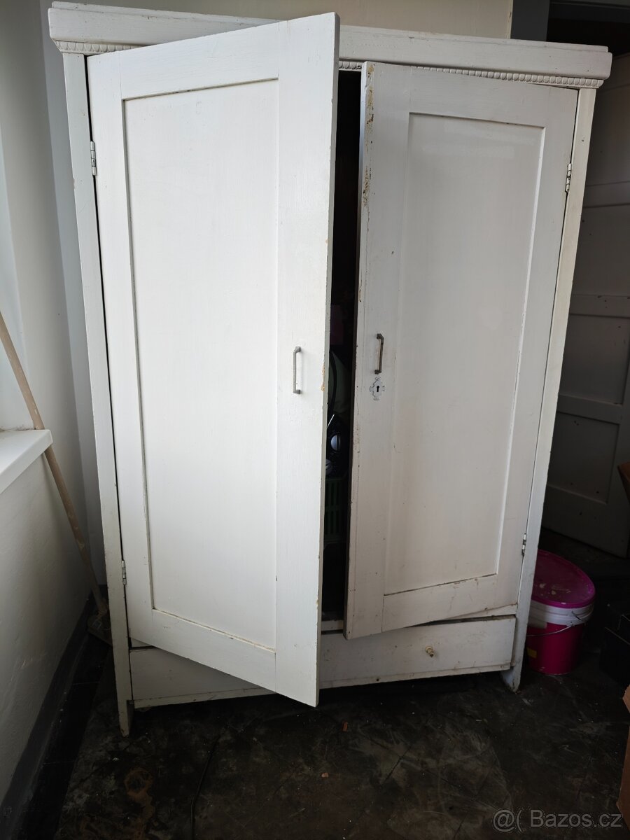 Retro skříň a komoda - 3